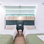 Vivendos - Vv08 - Miramar * Torremolinos