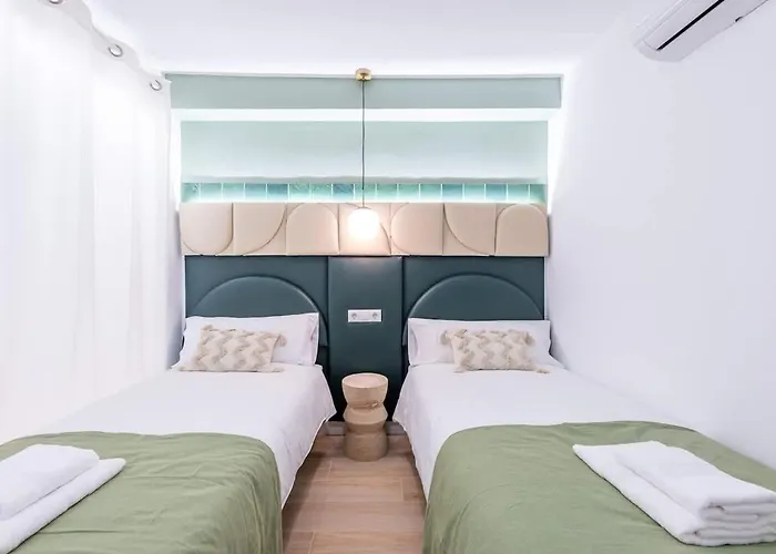 Vivendos - Vv08 - Miramar * Torremolinos