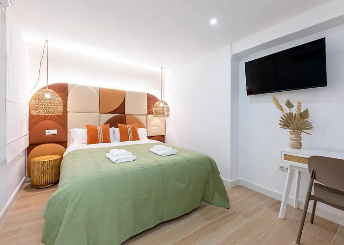 Vivendos - Vv08 - Miramar Apartman Torremolinos