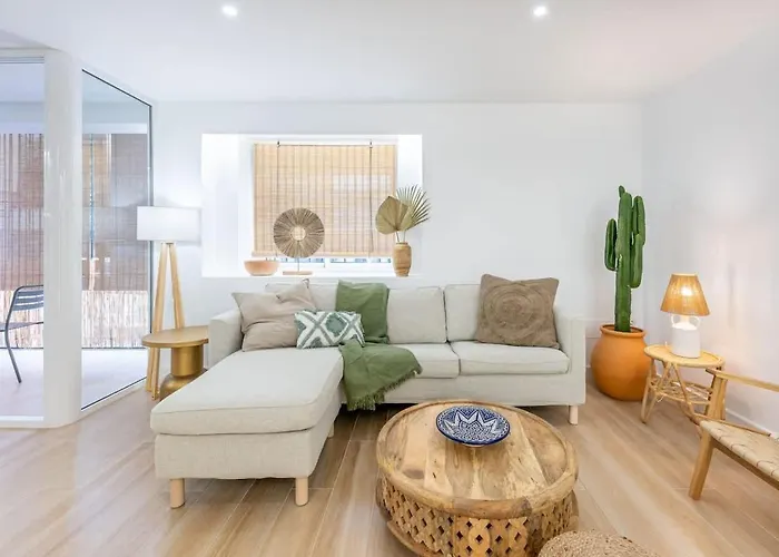 Vivendos - Vv08 - Miramar Apartman Torremolinos